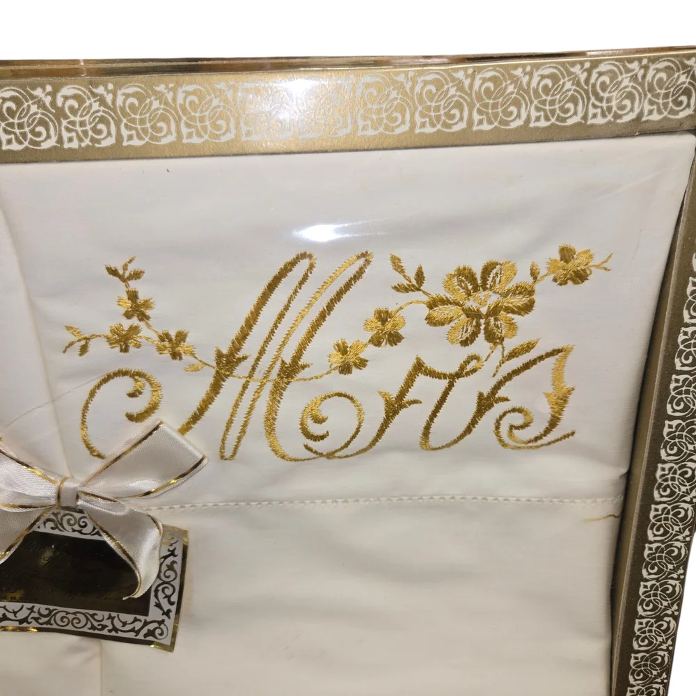 MCM Vintage NWT Mr. & Mrs. Ensemble Pillowcase Set 160 TC